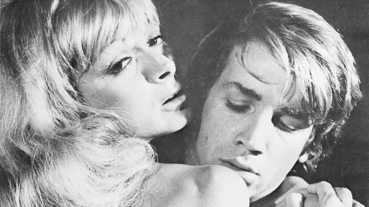 Το Κορίτσι του Ναύτη (So Intimate), 1970